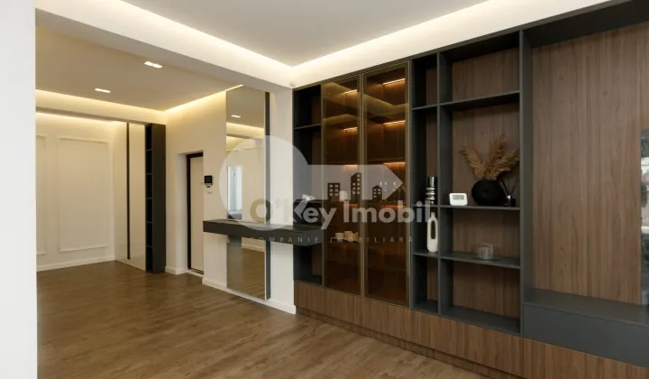 Apartament, Centru, MOARA ROȘIE