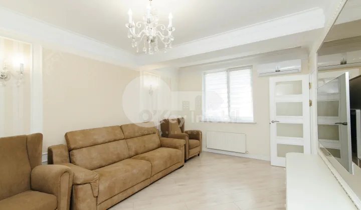 Apartament, Centru, CIUFLEA