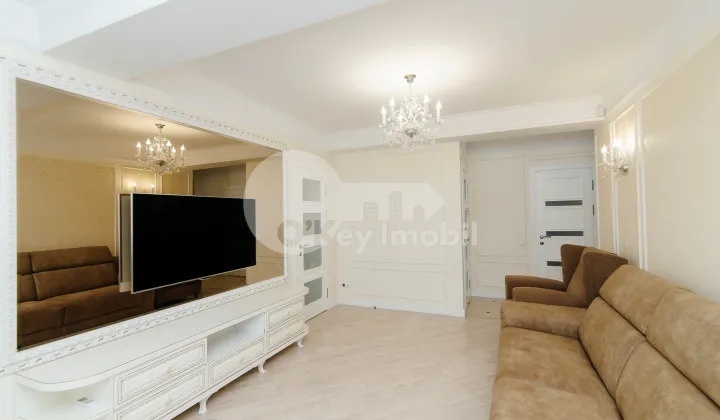 Apartament, Centru, CIUFLEA