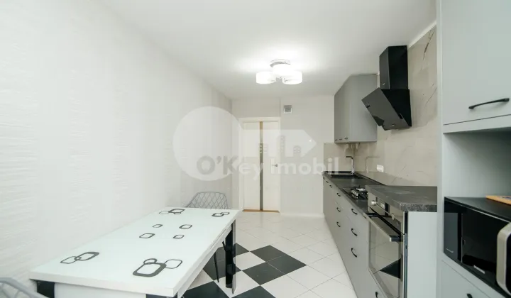 Apartament, Centru, PETRU MOVILĂ