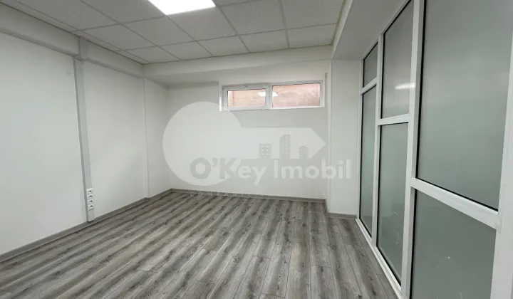 Oficiu, Centru, PETRU RAREȘ