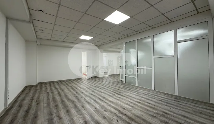 Oficiu, Centru, PETRU RAREȘ