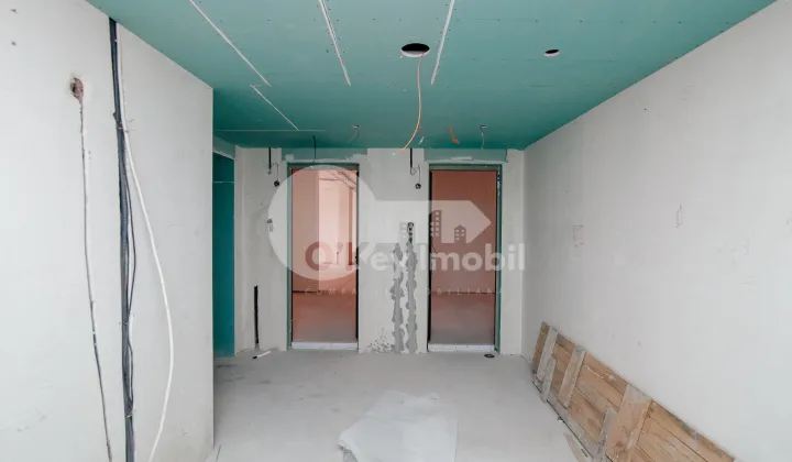 Oficiu, Centru, MIHAI EMINESCU