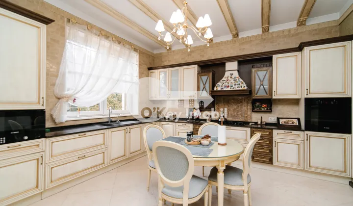 Casă, Telecentru, DRUMUL VIILOR