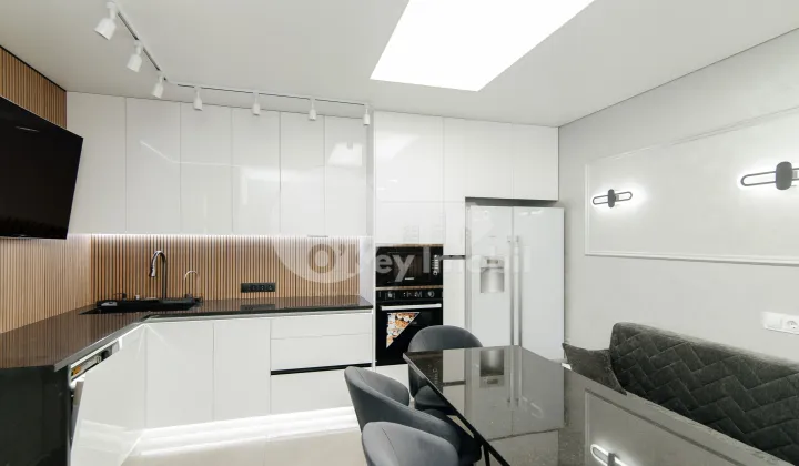 Apartament, Buiucani, ION BUZDUGAN