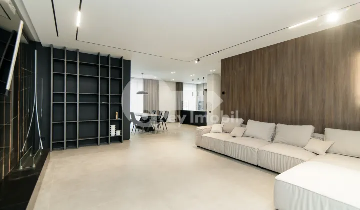 Casă, Botanica, PĂȘUNILOR