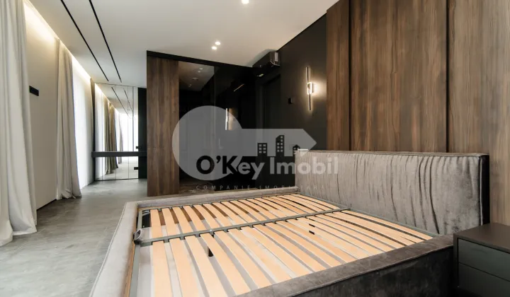 Casă, Botanica, PĂȘUNILOR