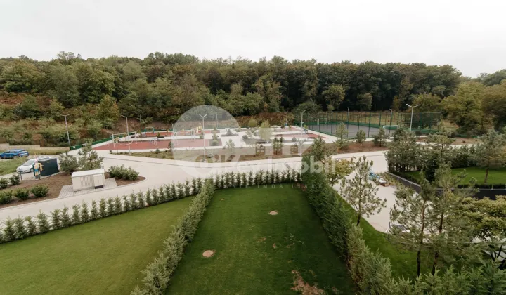 Casă, Botanica, PĂȘUNILOR