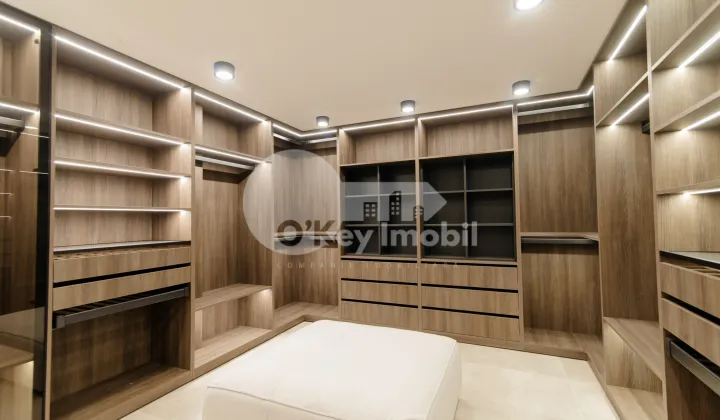 Casă, Botanica, PĂȘUNILOR