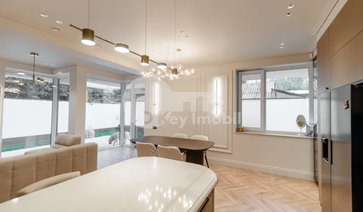 Casă, Telecentru, DRUMUL VIILOR