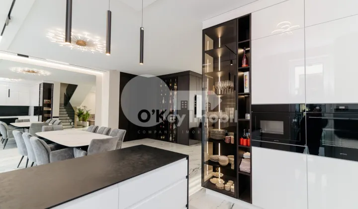 Duplex, Botanica, PĂȘUNILOR