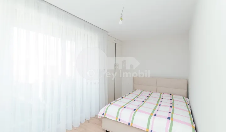 Duplex, Botanica, PĂȘUNILOR