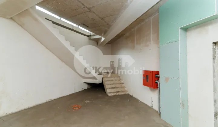 Spațiu comercial, DUMBRAVA