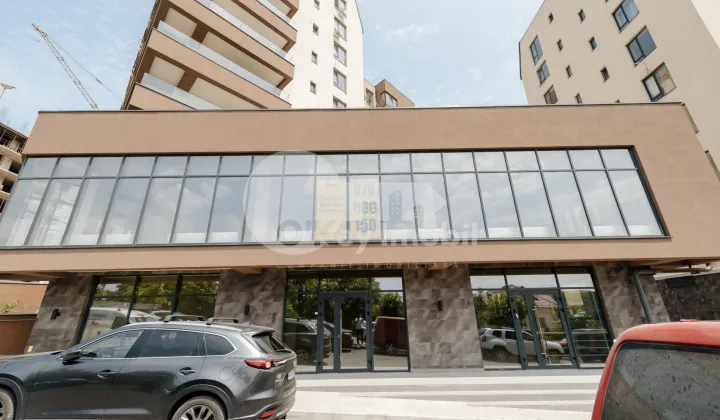 Spațiu comercial, DUMBRAVA