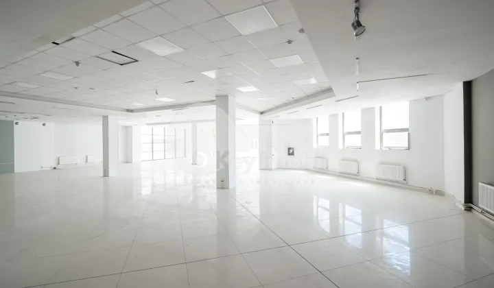 Spațiu comercial, Botanica, DECEBAL