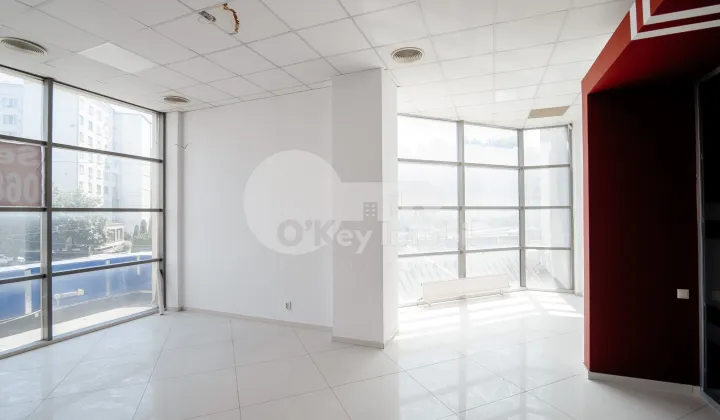 Spațiu comercial, Botanica, DECEBAL