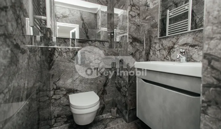 Oficiu, Centru, MIHAI EMINESCU