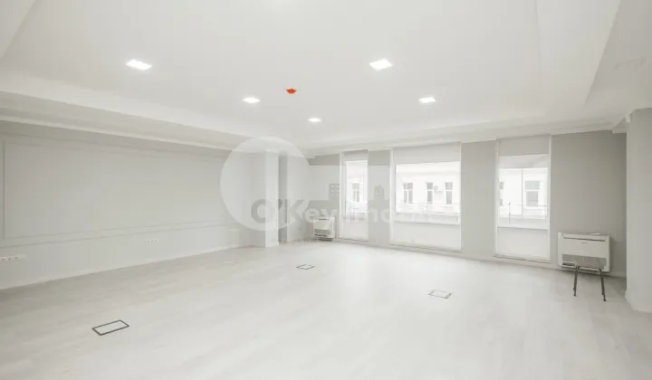 Oficiu, Centru, MIHAI EMINESCU