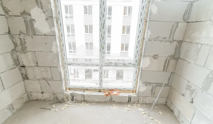 Apartament, STRĂȘENI