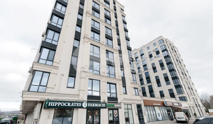 Spațiu comercial, STRĂȘENI