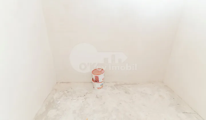 Spațiu comercial, STRĂȘENI