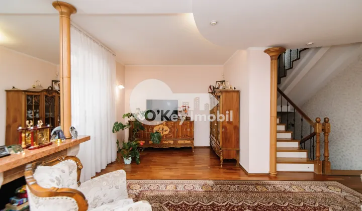 Casă, Buiucani, PARIS