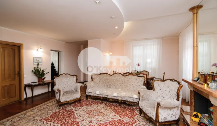 Casă, Buiucani, PARIS