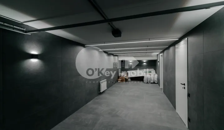 Casă, Centru, LACULUI