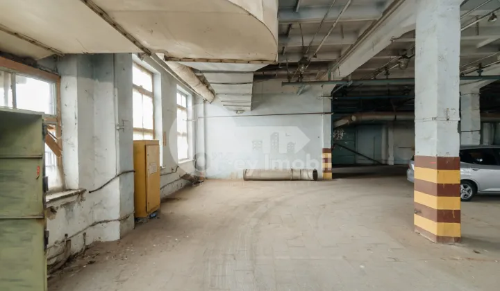 Spațiu pentru producere, Centru, MITROPOLIT DOSOFTEI