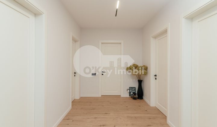 Casă, Botanica, PĂȘUNILOR