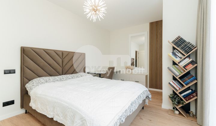 Casă, Botanica, PĂȘUNILOR