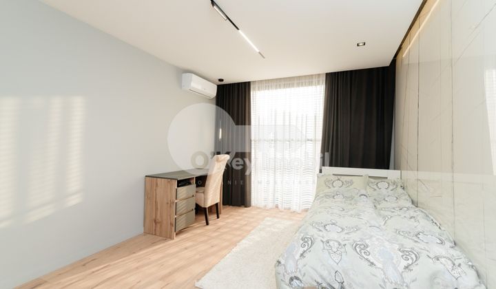 Casă, Botanica, PĂȘUNILOR