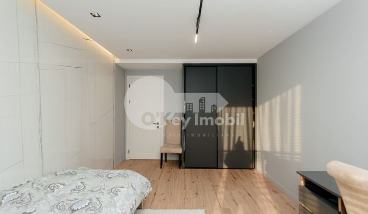 Casă, Botanica, PĂȘUNILOR