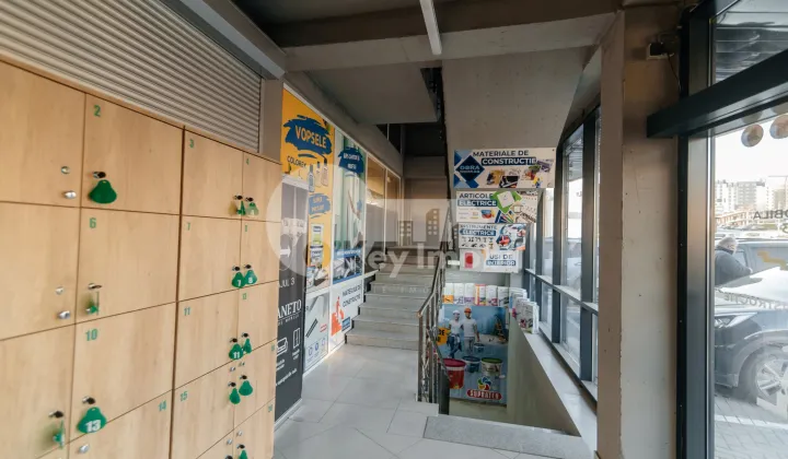 Spațiul comercial, Durlești, TUDOR VLADIMIRESCU