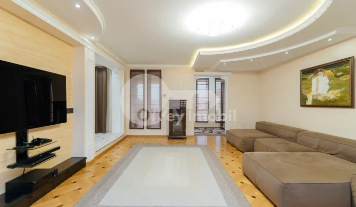 Casă, Râșcani, VALEA ALBĂ