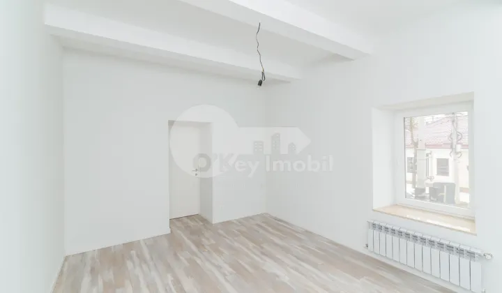 Oficiu, Centru, SFATUL ȚĂRII