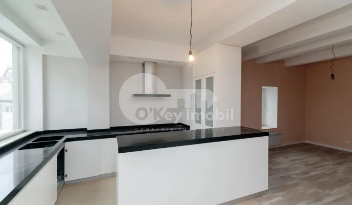 Oficiu, Centru, SFATUL ȚĂRII