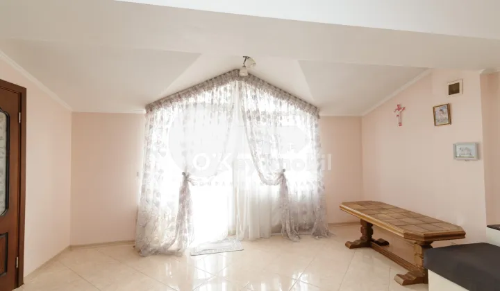 Apartament, Poșta Veche, CEUCARI
