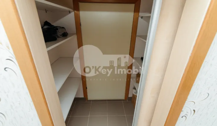 Apartament, Poșta Veche, CEUCARI