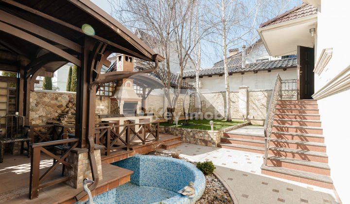 Casă, Ciocana, GINTA LATINĂ