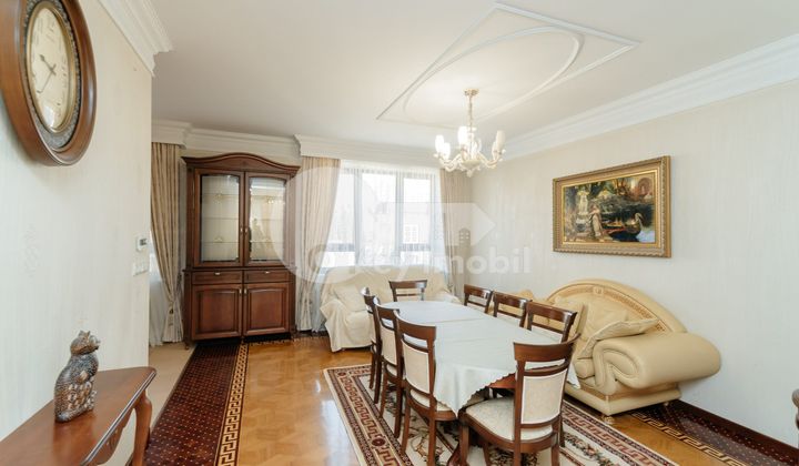 Casă, Ciocana, GINTA LATINĂ