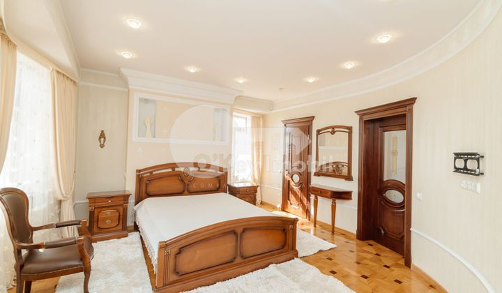 Casă, Ciocana, GINTA LATINĂ