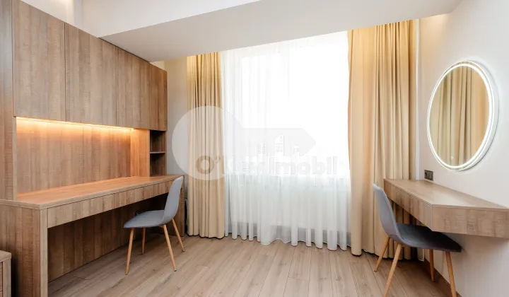 Apartament, Centru, PETRU RAREȘ