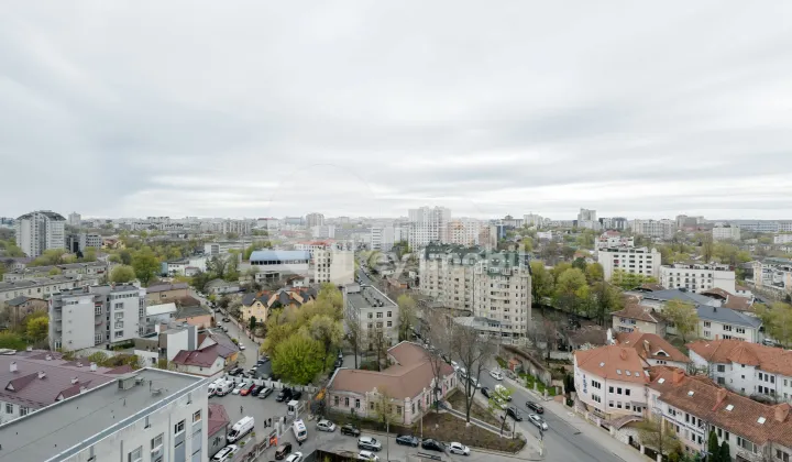 Apartament, Centru, PETRU RAREȘ