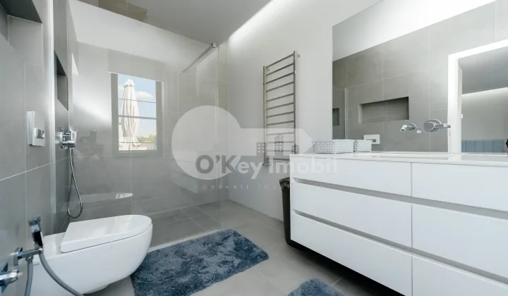 Casă, Centru, CAIȘILOR