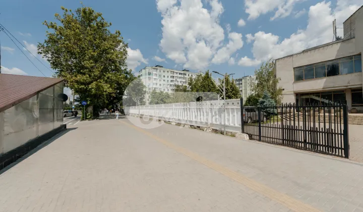 Spațiu comercial, Botanica, DACIA