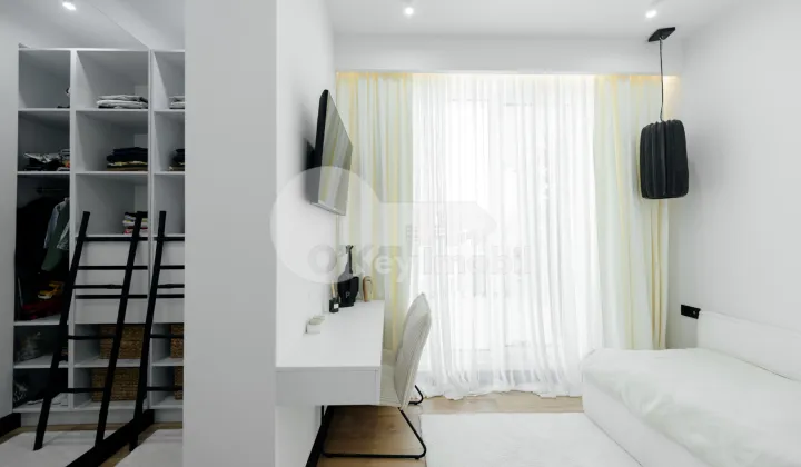 Penthouse, Ciocana, MIRCEA CEL BĂTRÂN