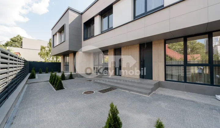 Townhouse, Centru, ANTON CRIHAN