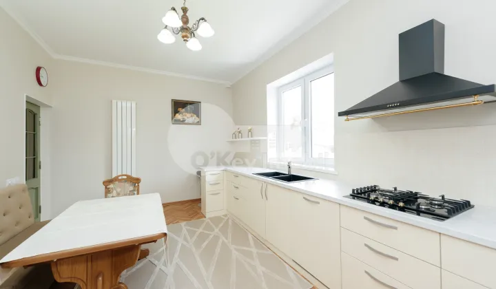 Apartament, Buiucani, VASILE STROESCU