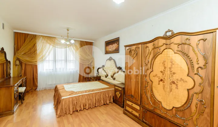 Oficiu, Centru, DÎMBULUI